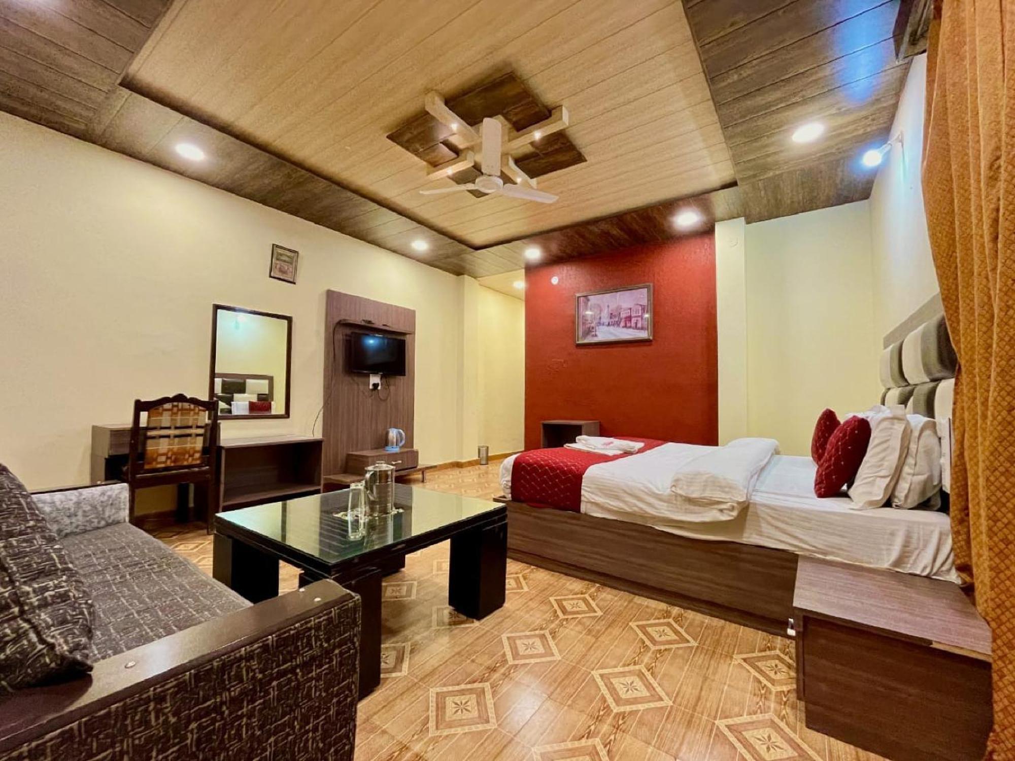 Sparkle Star Resort Khajjiar Esterno foto